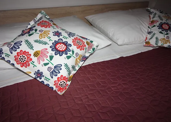 Apartmani Pavicic-Ivelja
