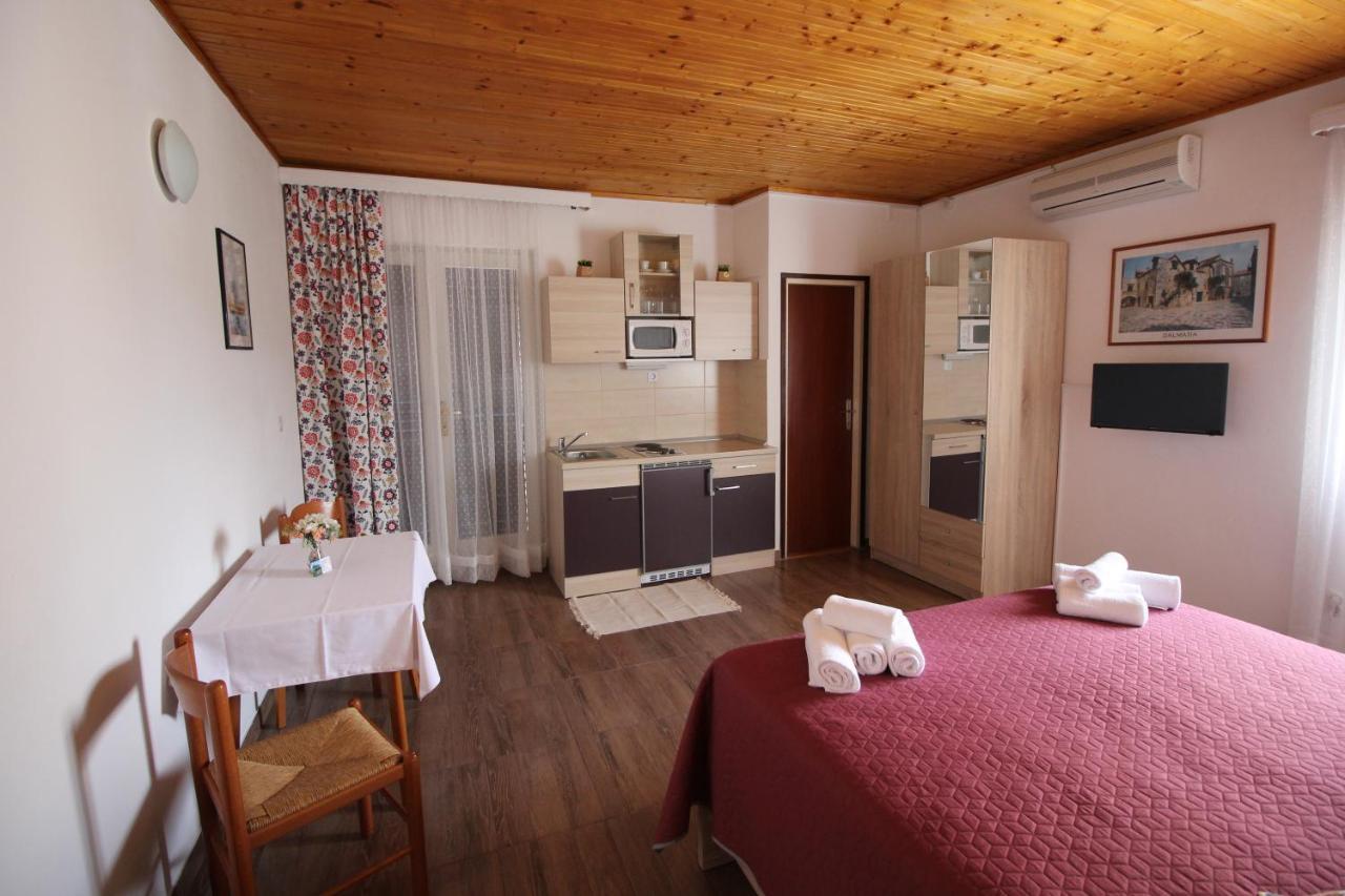 Pavicic-ivelja Apartment Stari Grad (Hvar)